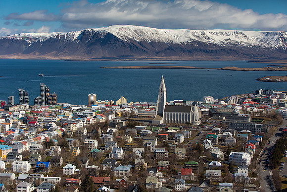 Aerial photo of Hallgrímskirkja Church and Njarðargata